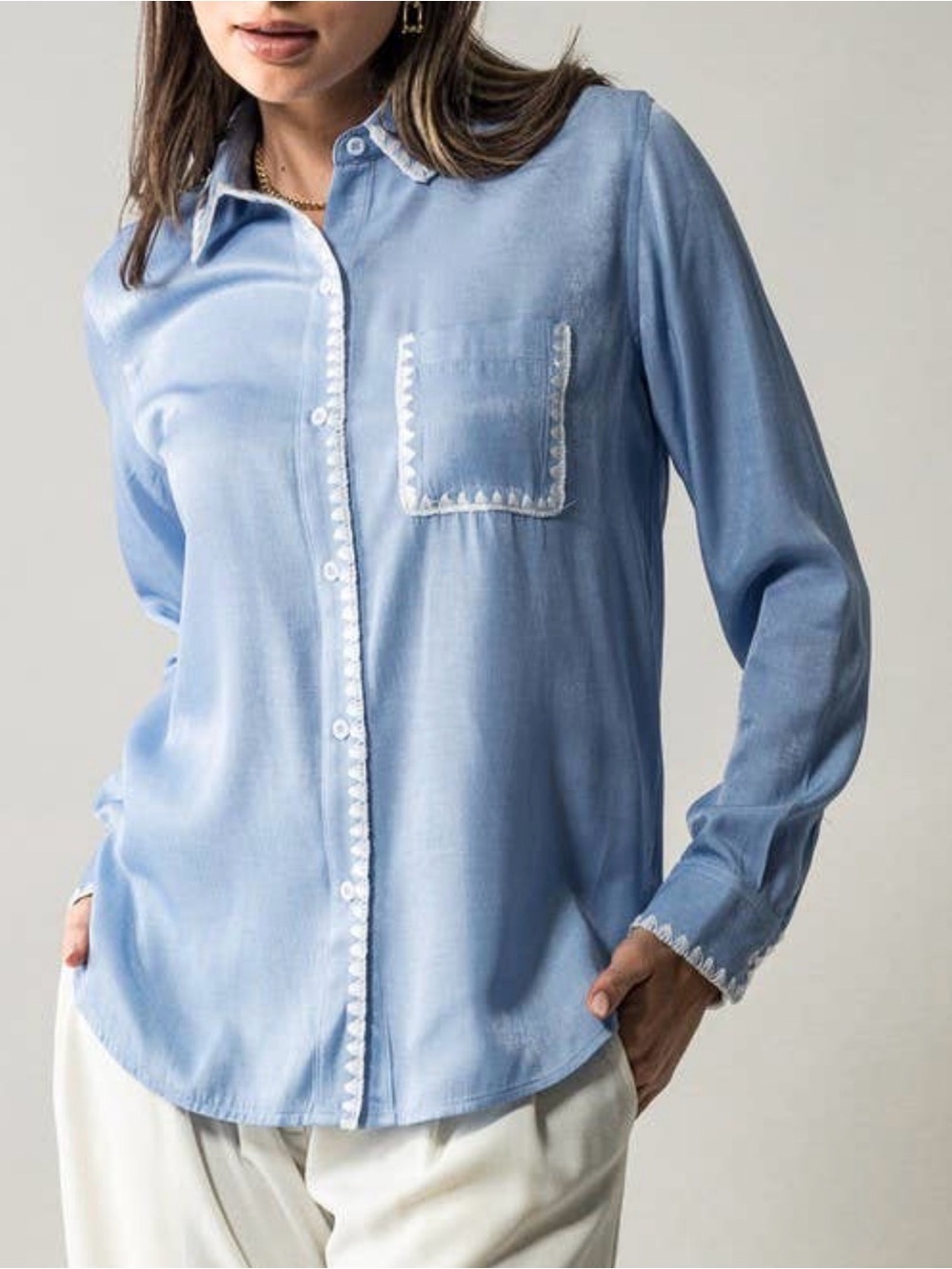 URBAN DAIZY Light Blue Embroidered Trim Button-Down Shirt